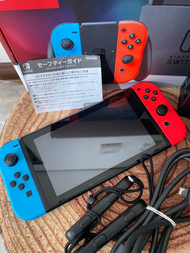 Nintendo Switch ニンテンドースイッチ本体　ネオン④