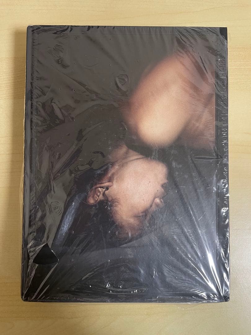 ANTIBODIES ANTOINE D'AGATA アントワーヌ・ダガタ