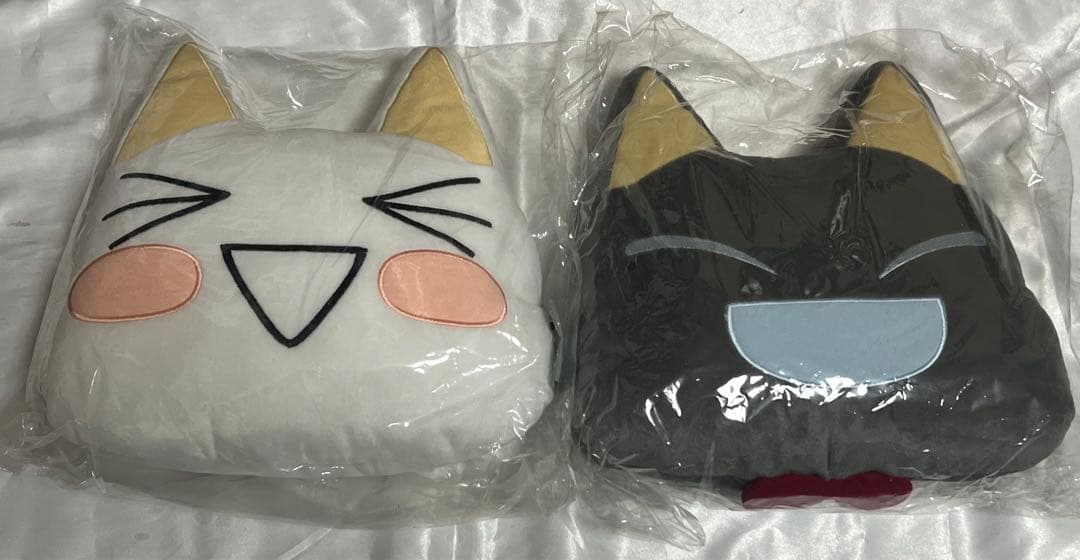 【新品未開封】どこでもいっしょ　トロ　クロ　フェイスクッション　ぬいぐるみ