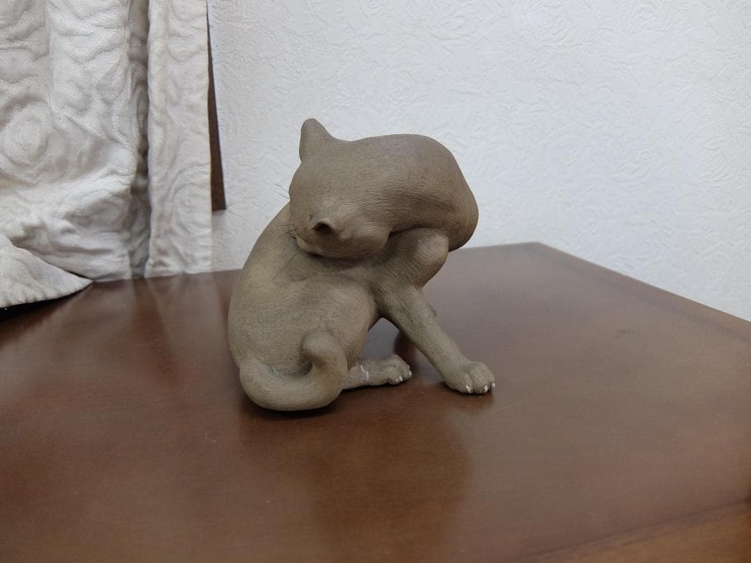 猫の置物