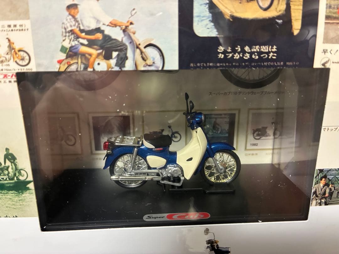スーパーカブ 1/12スケールモデル 100,000,000周年記念