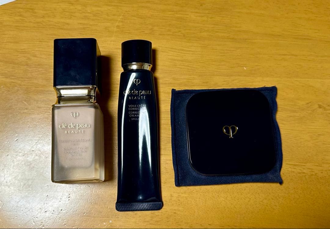 クレ・ド・ポー ボーテ 下地、リキッドファンデーション、パウダー　3点セット
