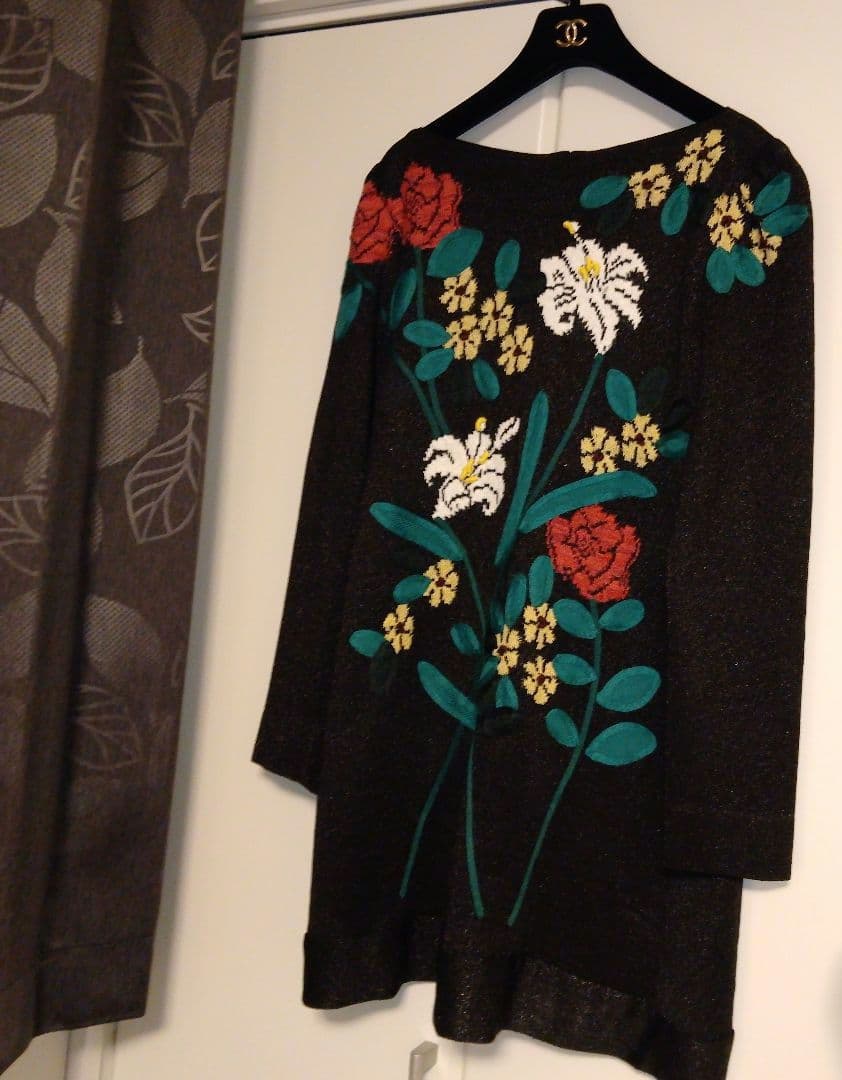 ★斎藤都世子★サイトウトヨコ★ニット★チュニック★刺繍★