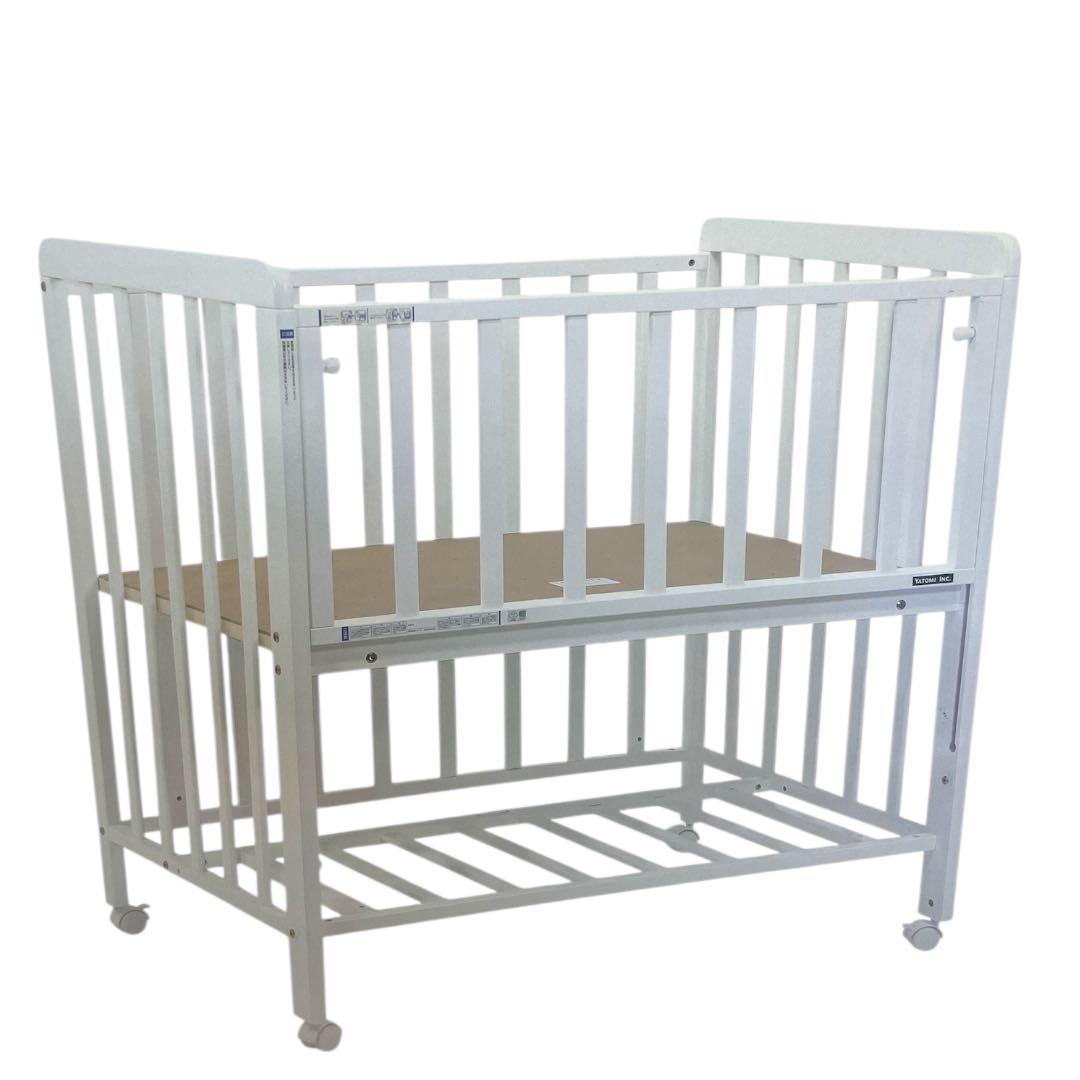新品未使用　送料無料　ヤトミ　ベビーベッド　新生児　ミニタイプ　白　ホワイト