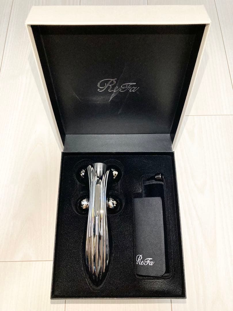 リファ4カラットレイ（ReFa RF-FR2306B SILVER）