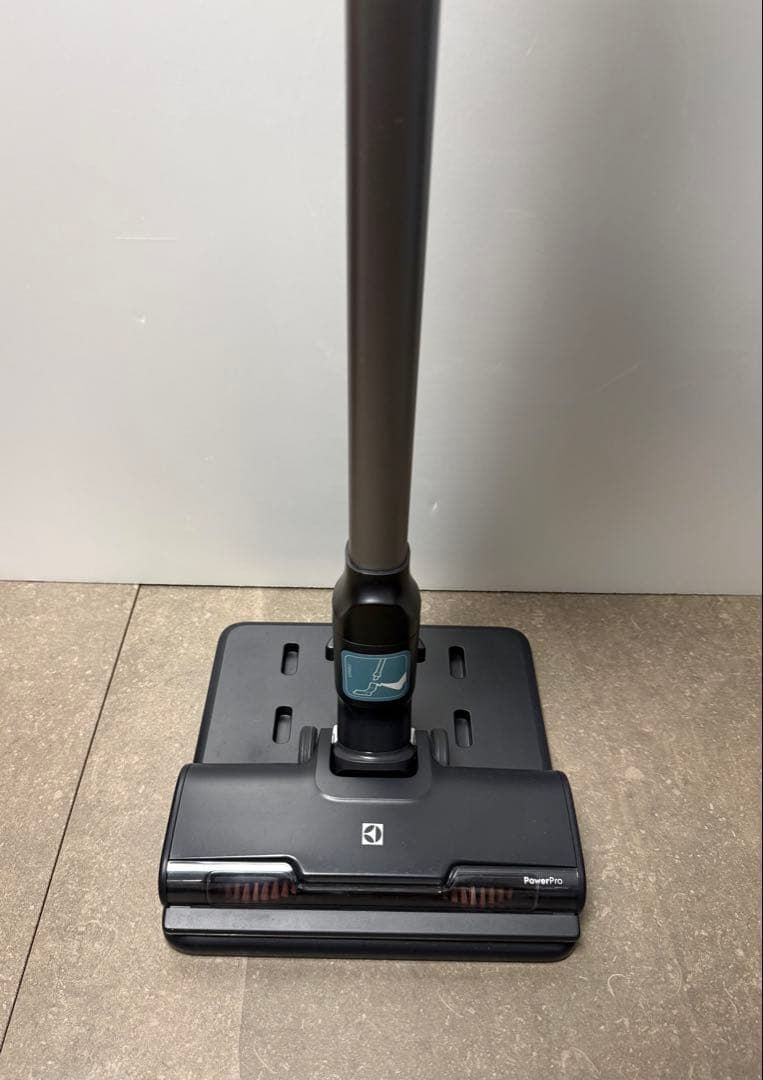 エレクトロラックス◇掃除機 Ultimate 700 シェルホワイト