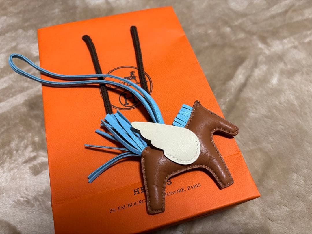 HERMES ペガサスチャーム　PM