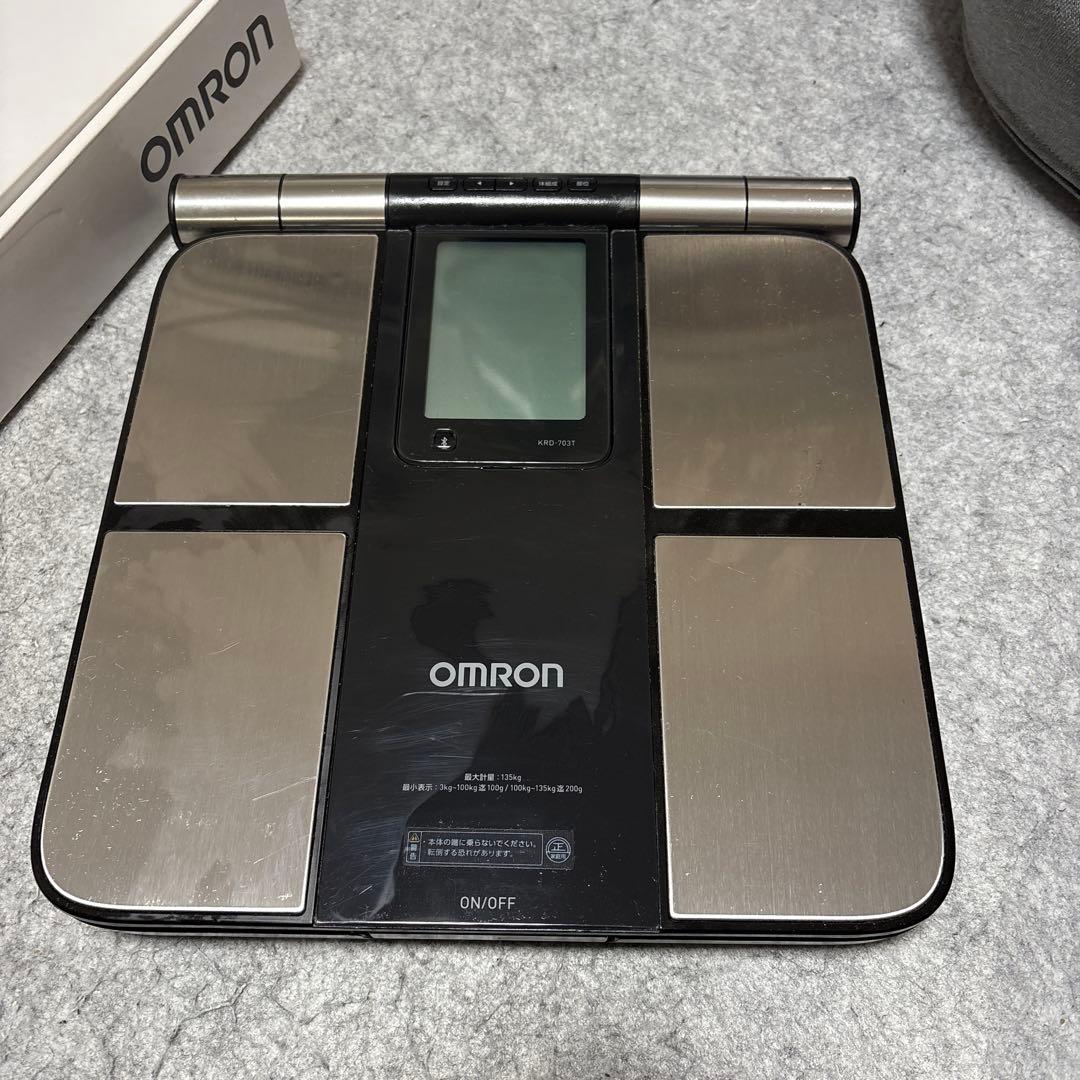健康管理・計測計 OMRON KRD-703T