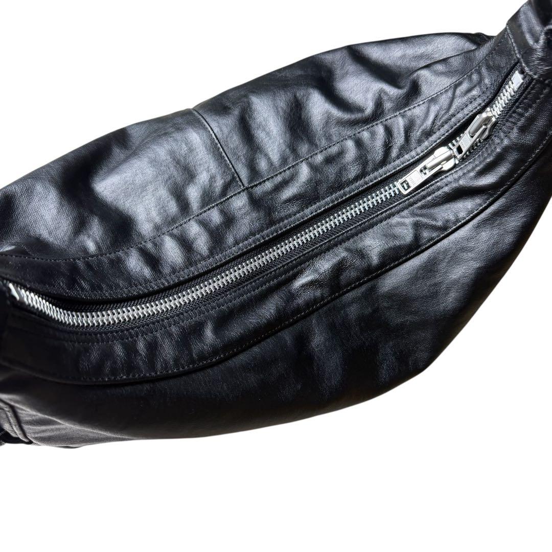 極美品✨ポーターフリースタイル ショルダーバッグ ハーフムーン ブラック L