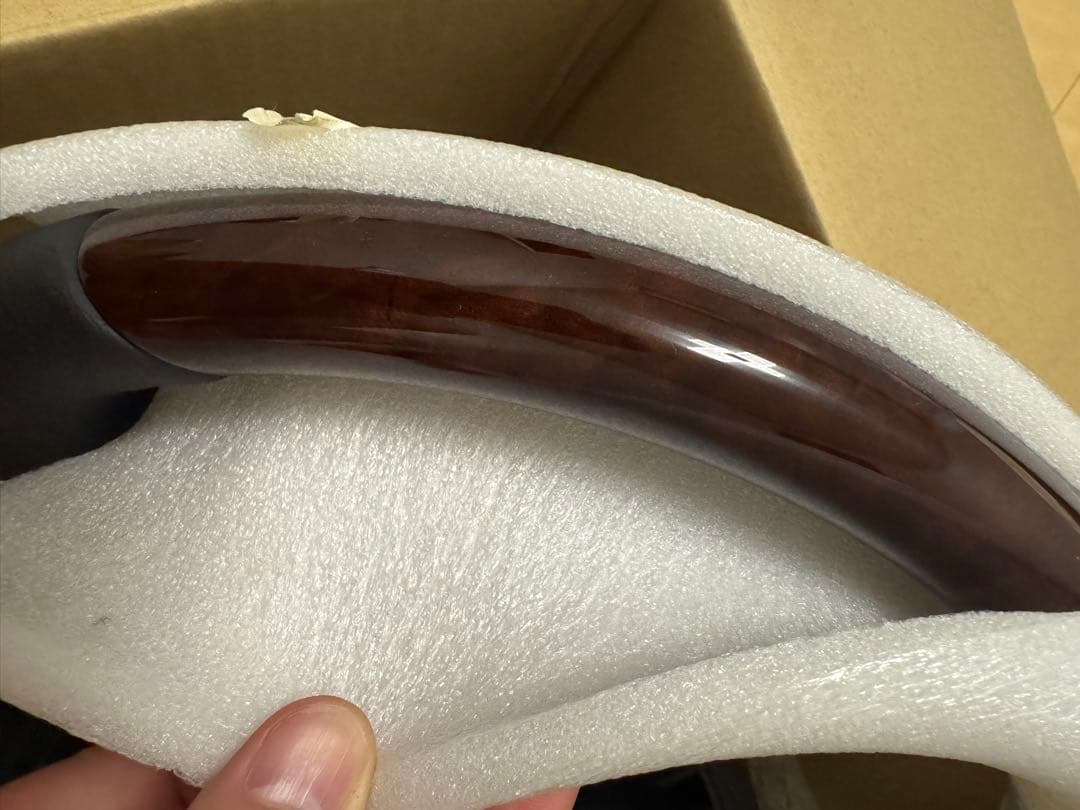 メルセデスベンツ　ステアリングホイール