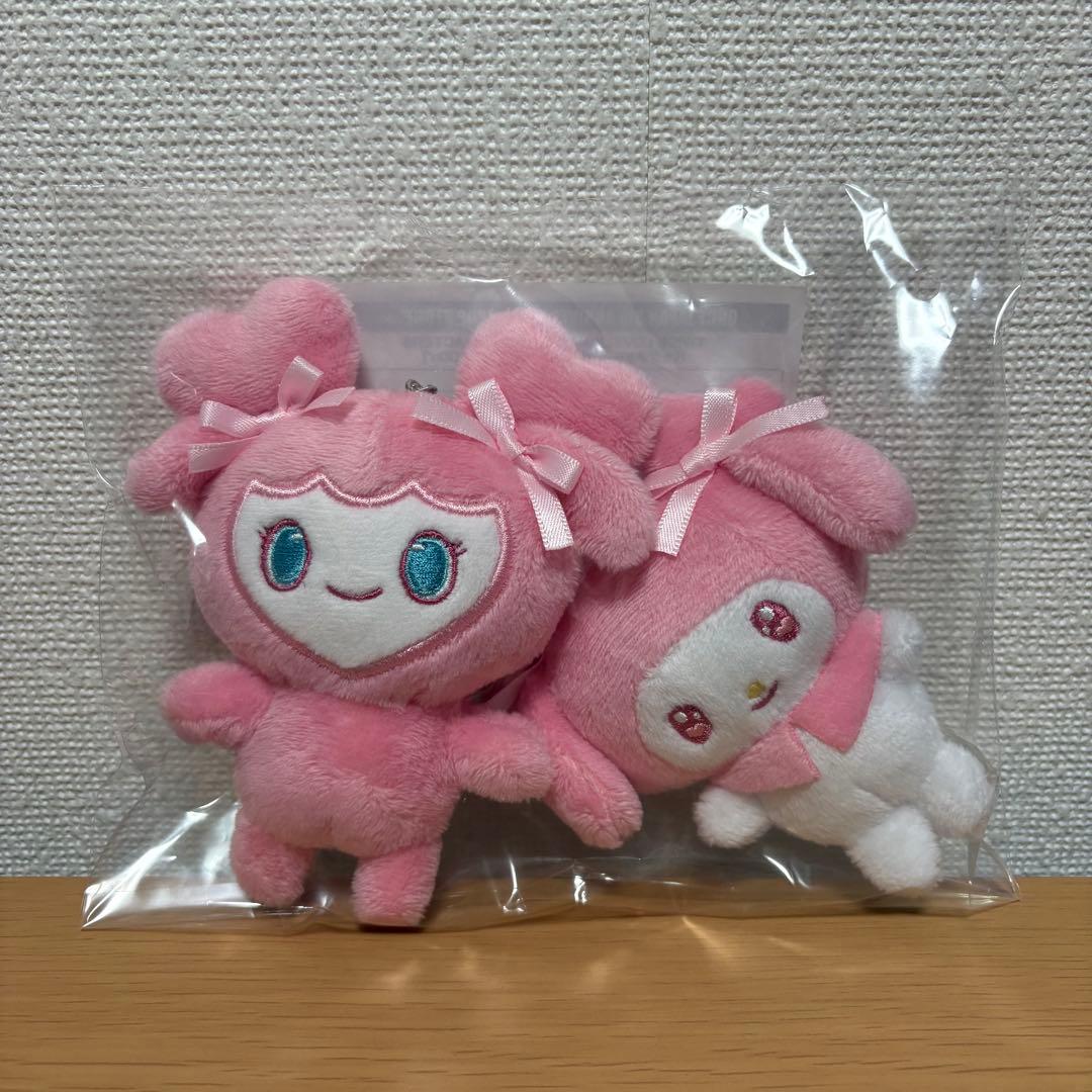 TWICE モモ モブリー マイメロ バッグチャーム サンリオ