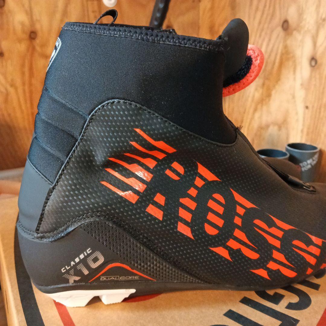 クロスカントリースキーブーツ　ROSSIGNOL CLASSIC X10