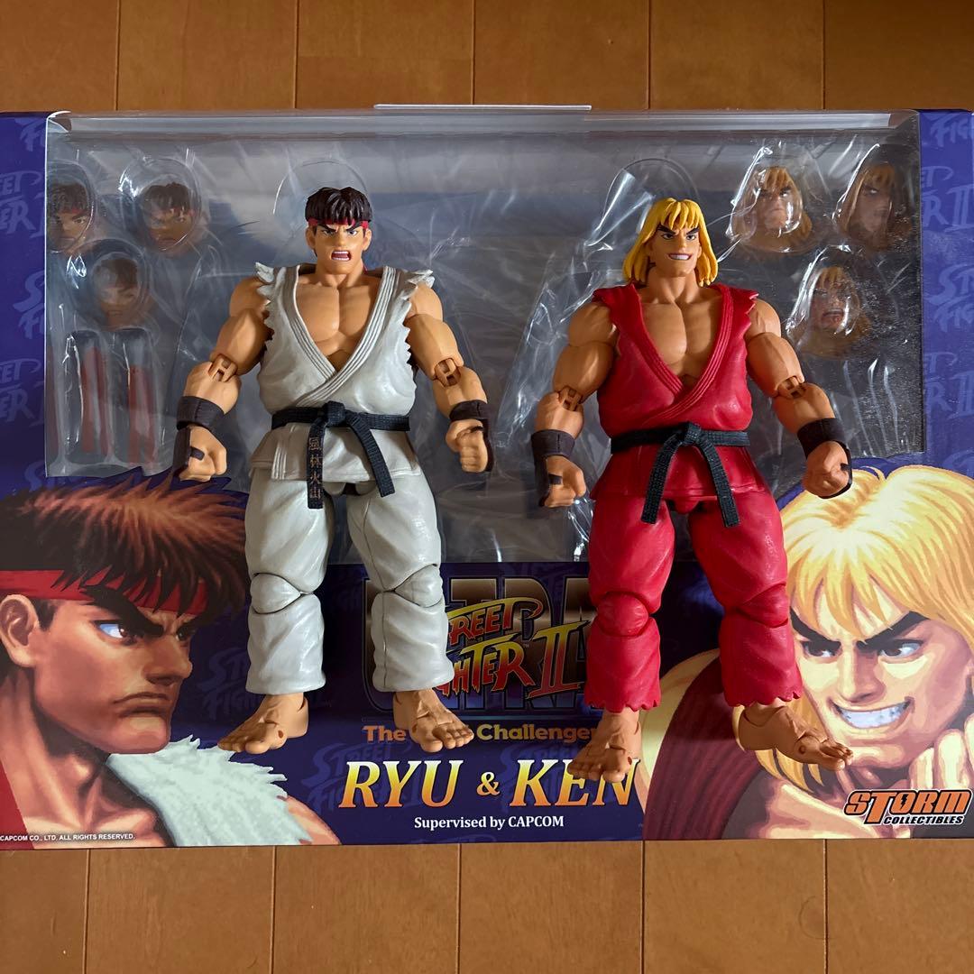 ストームコレクティブルズ　ストリートファイターII リュウ & ケン フィギュア