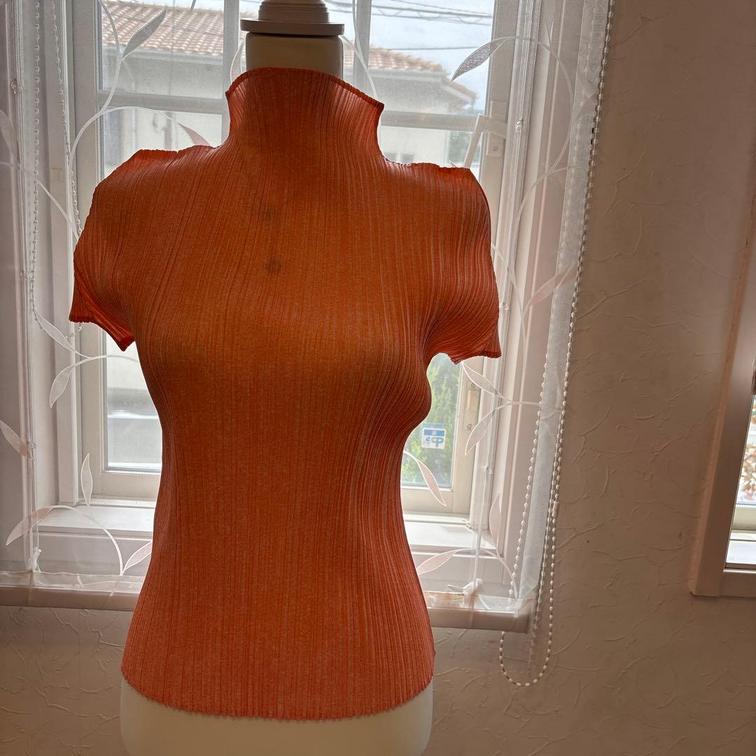 PLEATSPLEASE サーモンピンク　 ハイネック Tシャツ 半袖