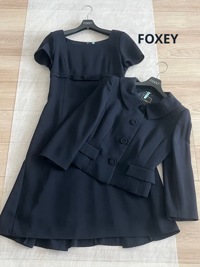 FOXEY フォクシー　サクセススーツ 濃紺　サイズ38 クリーニング済