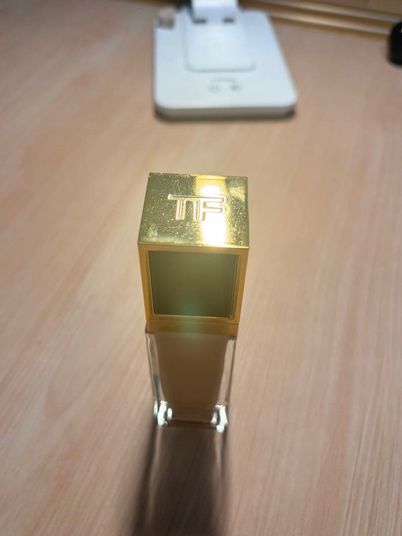 TOM FORD アーキテクチャー ファンデーション SPF 50+