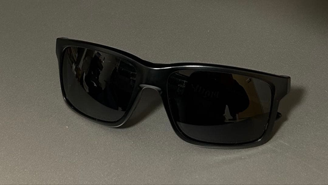 小物 oakley mainlink