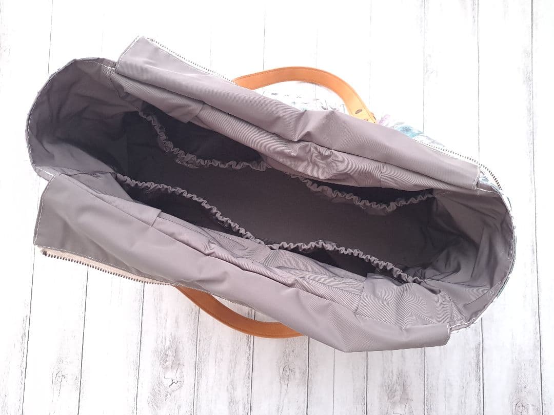 新春お買い得１点のみ　セリーヌ　ブルー　3共布ショルダー紐付　タック入通勤バッグ