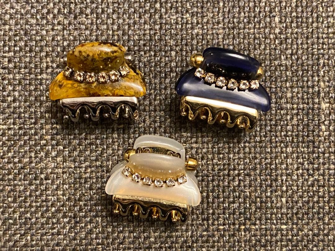 【かすみ草】アッカ　ヘアクリップ