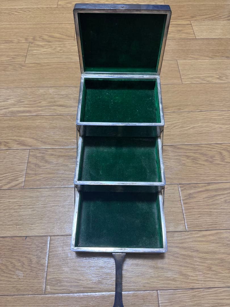 【骨董品】純銀製 宝石箱 大阪-尚美堂造（共箱）
