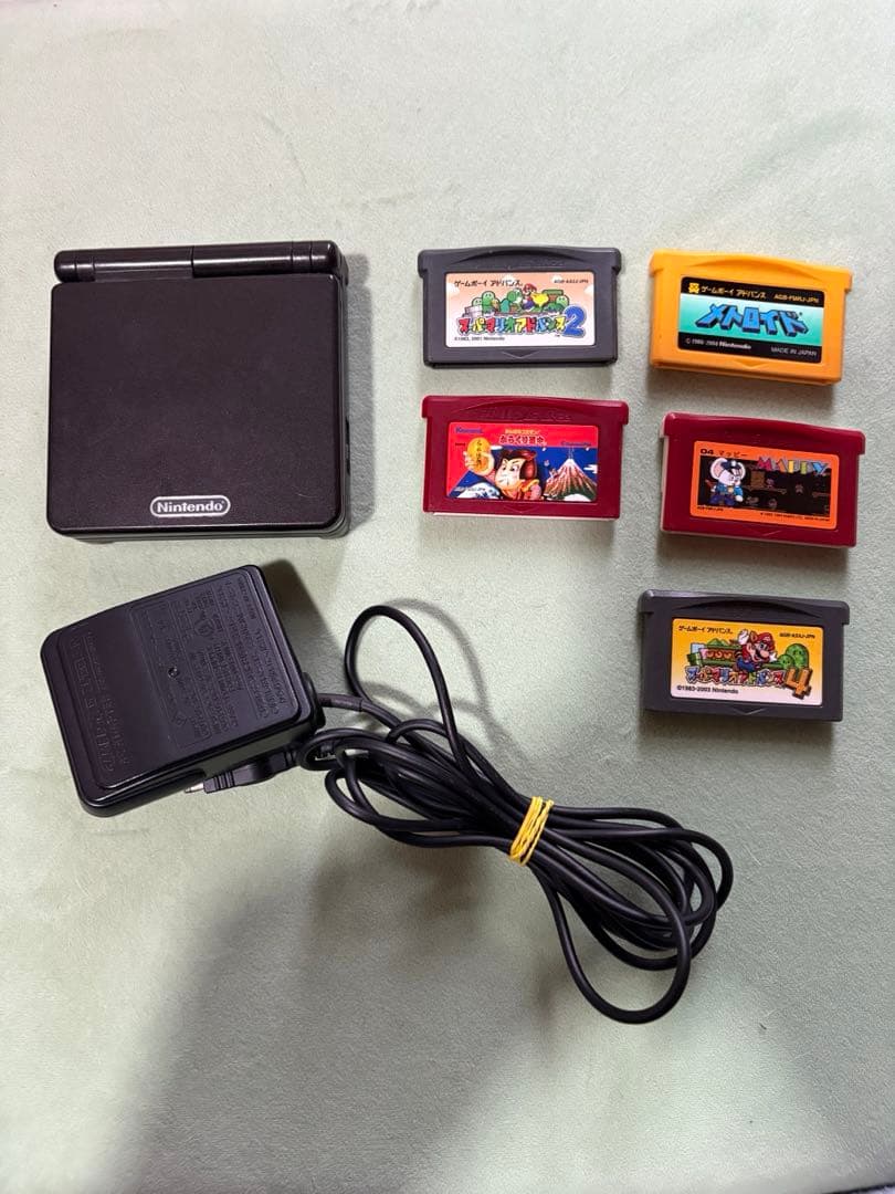 ゲームボーイアドバンスSP　本体　ソフト　セット