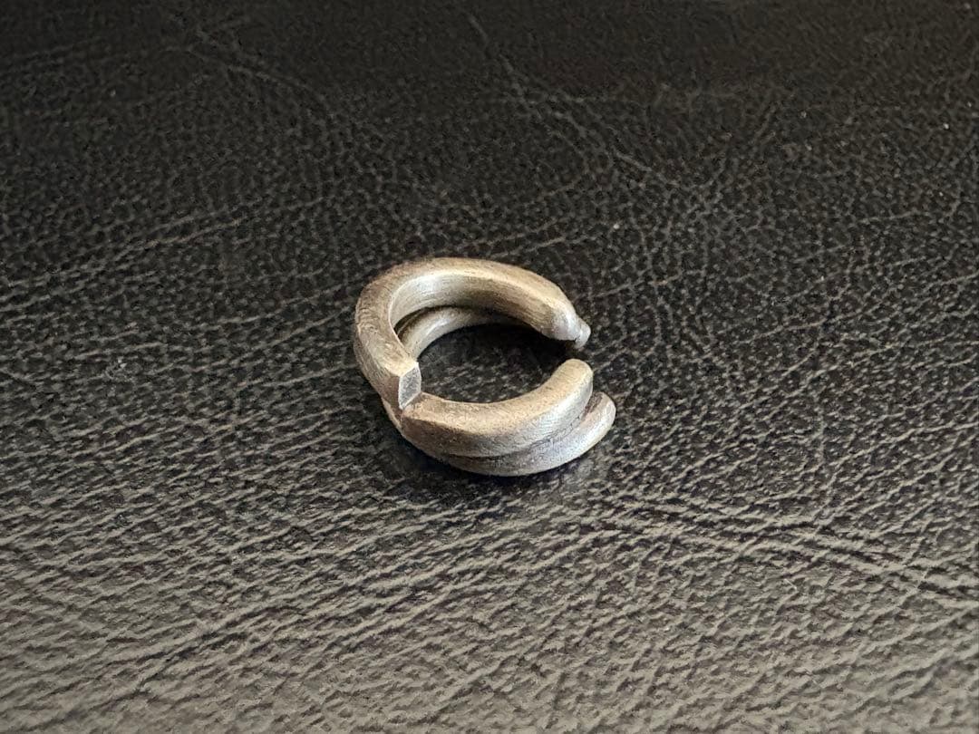 PRY Bi-Form Ear Cuff シュウト