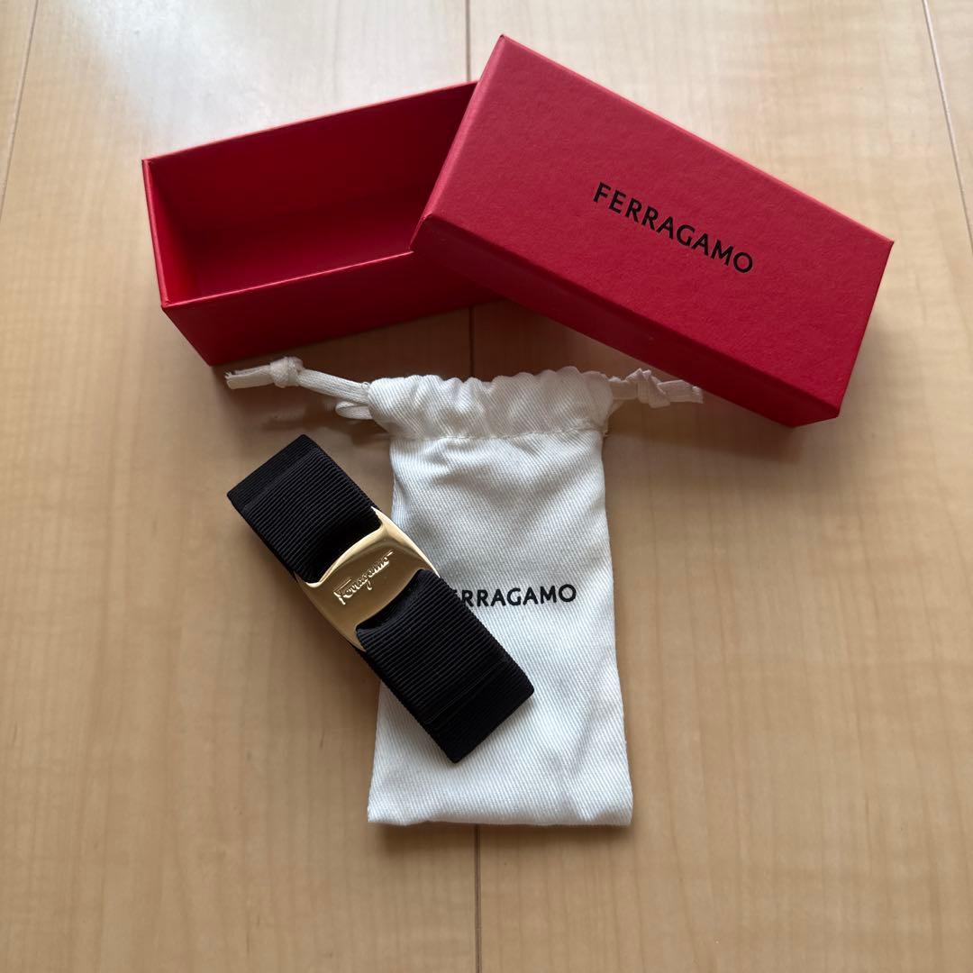 FERRAGAMO バレッタ　ヘアアクセサリー