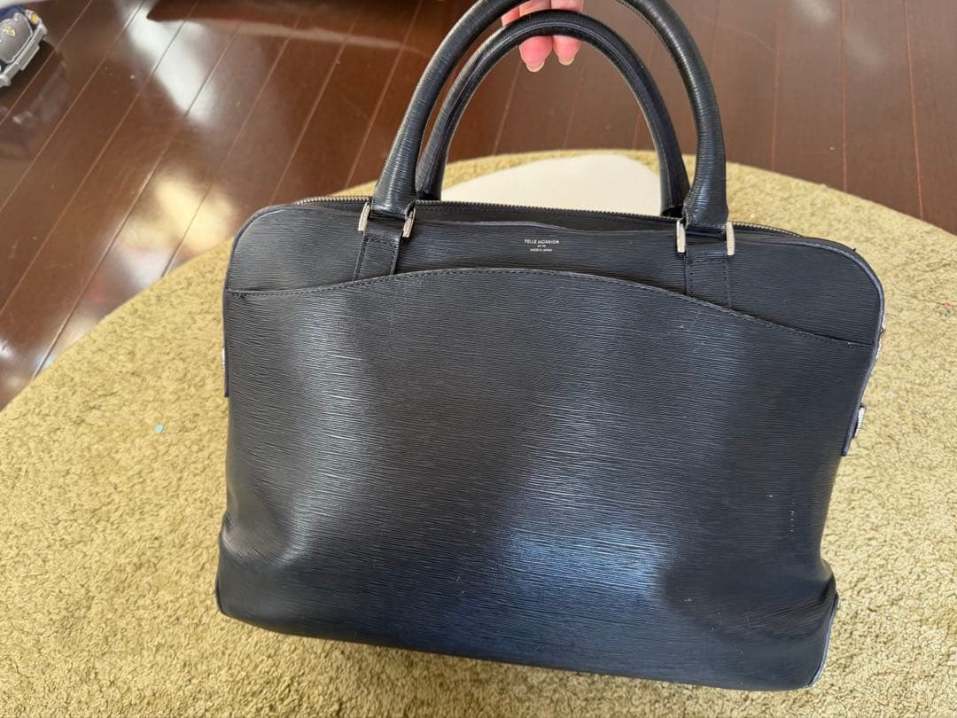 ピエールモルビダ　ビジネスバック