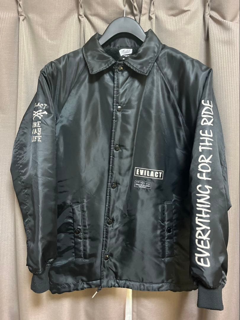 イーブルアクト ボアコーチジャケット