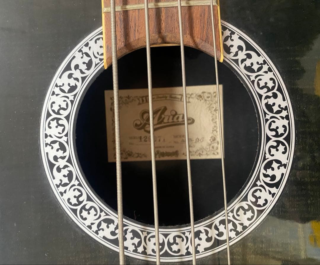 【美品】エレアコ 黒　アコースティックギター　ARIA AMB-50B 年代物