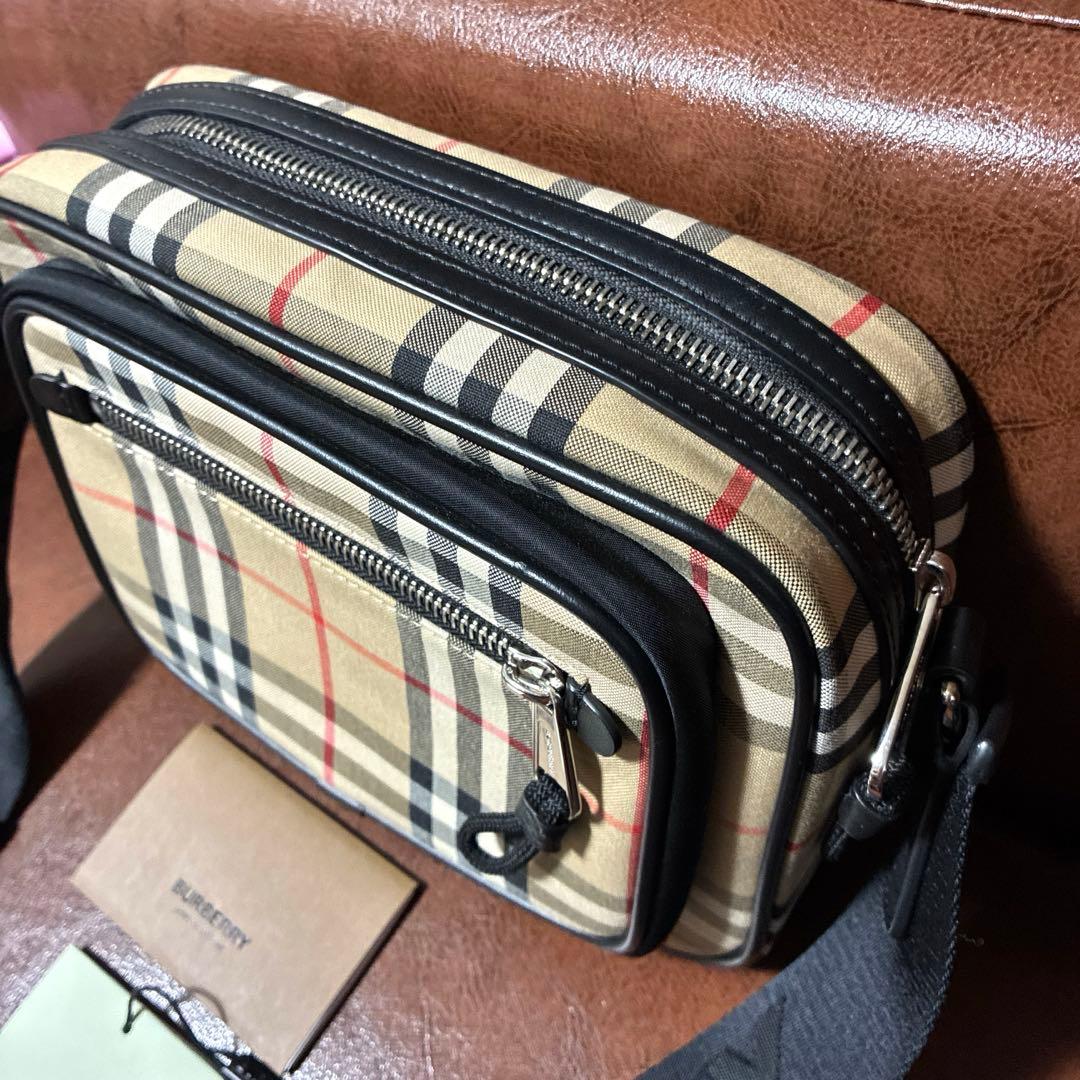 未使用に近い♡ バーバリー　Burberry ショルダーバッグ　ノヴァチェック