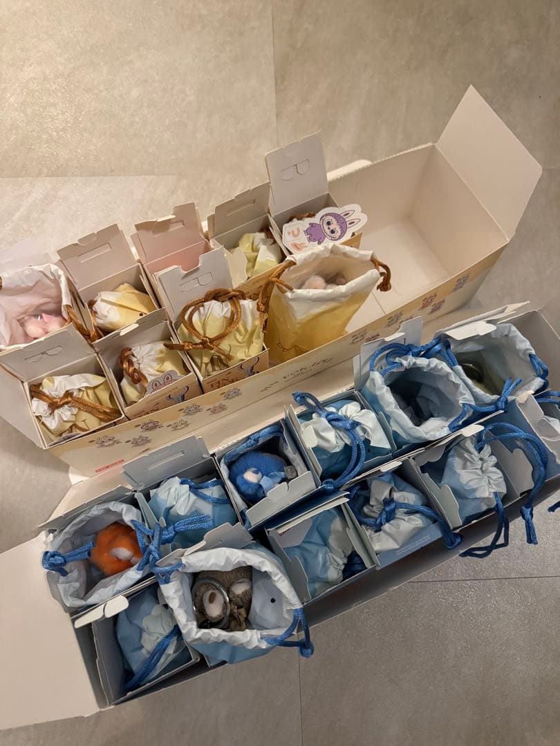 新品⭐︎まとめラブブ イニシャル ぬいぐるみ ペンダント セット