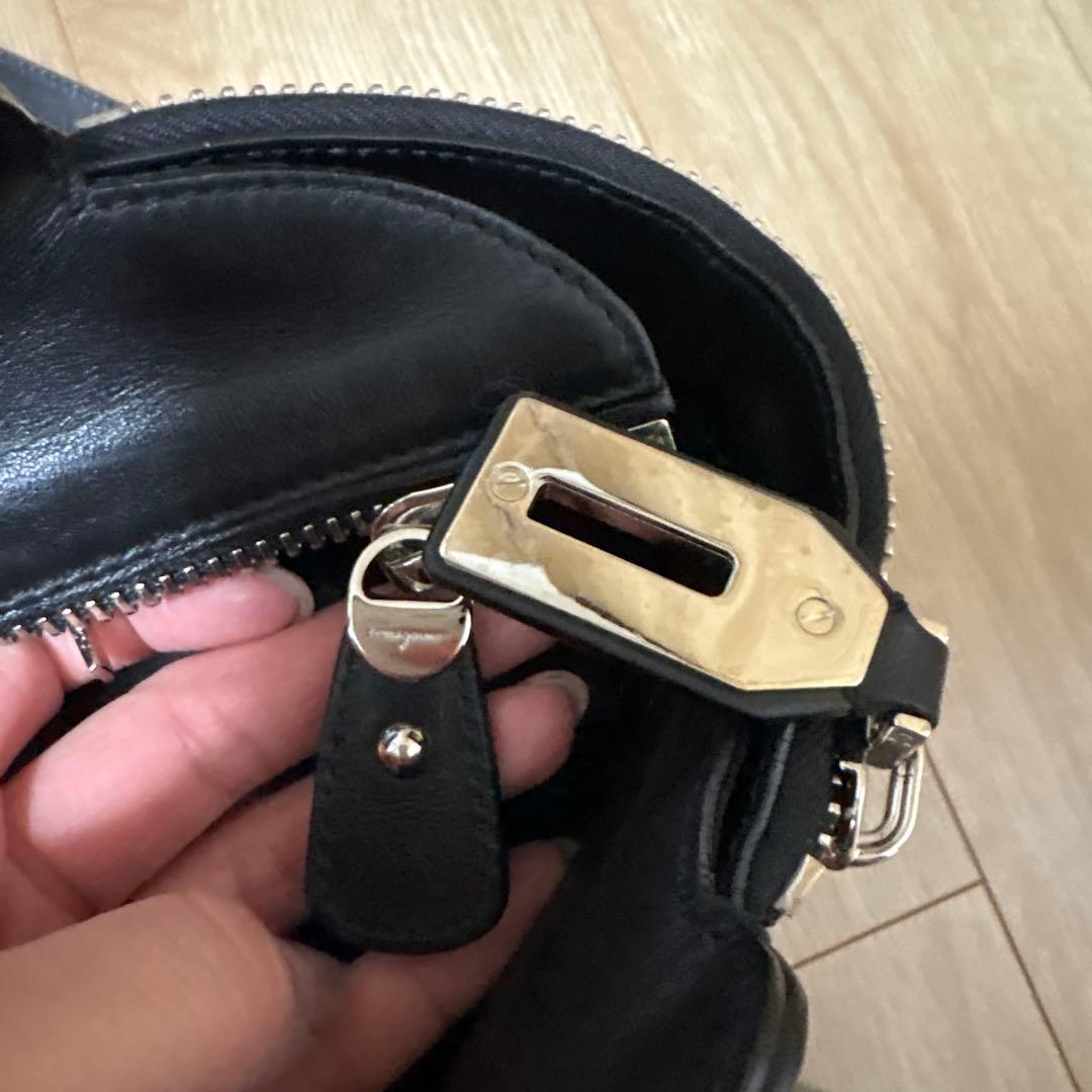 フェラガモバッグ　超美品
