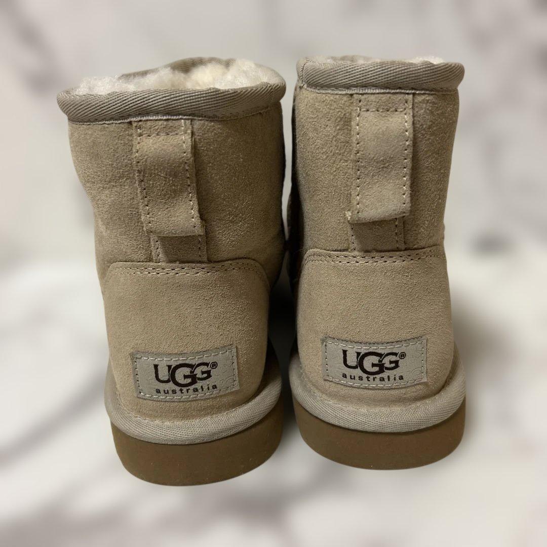 新品❕未使用❕UGG W CLASSIC MINI ムートンブーツ　ショート