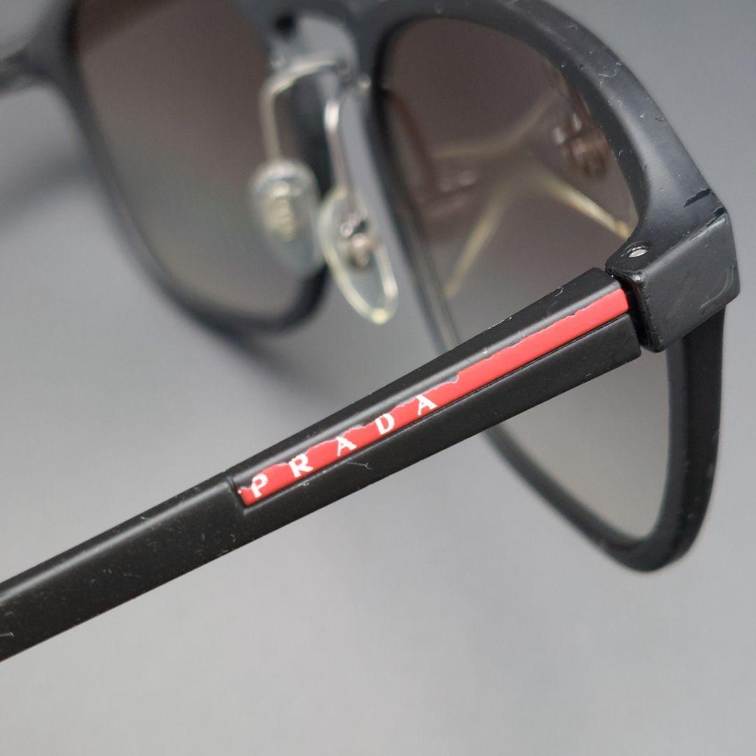 【人気】PRADA プラダ　サングラス　ブラック　 ケース付き　人気モデル　希少
