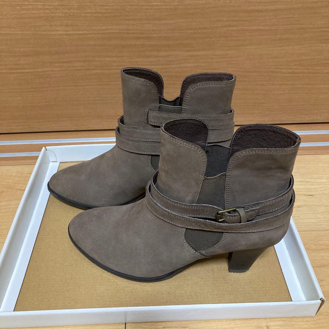 アシックス　グレー スエード ショートブーツ 24cm EE