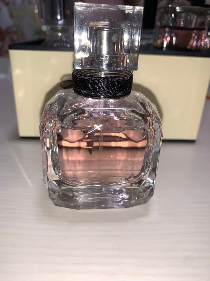 YSL 香水　モン パリ オーでパルファム