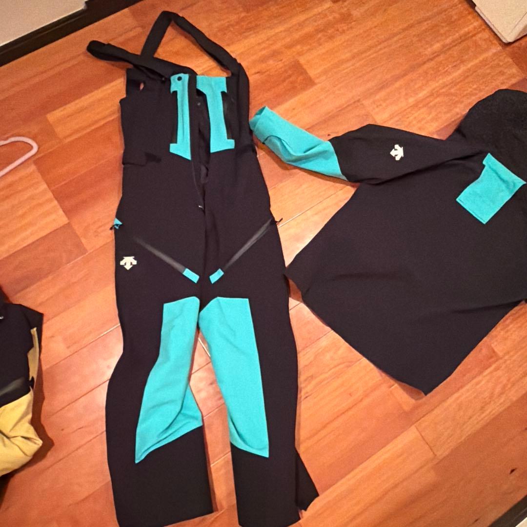 Descent スキーウェアSs