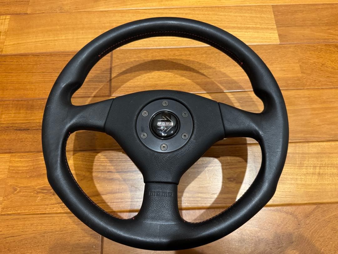 MOMO ステアリング　TYP D36 当時モノ
