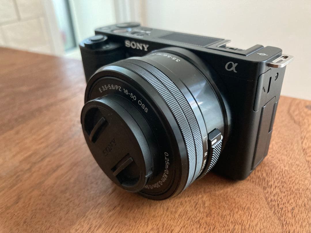 ソニー Sony VLOGCAM ZV-E10 デジタルカメラ レンズ2本元箱付