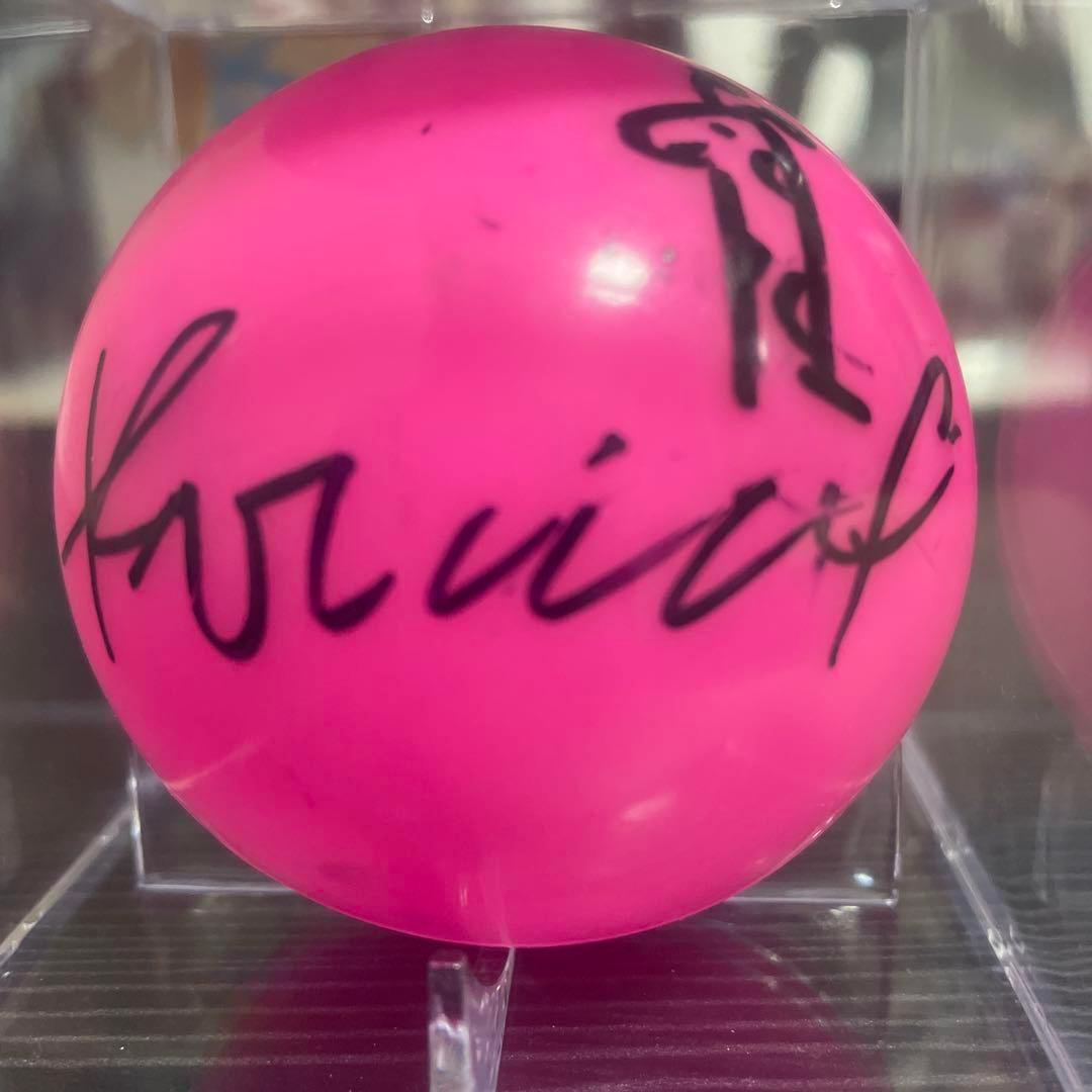 aespaカリナ　サインボール