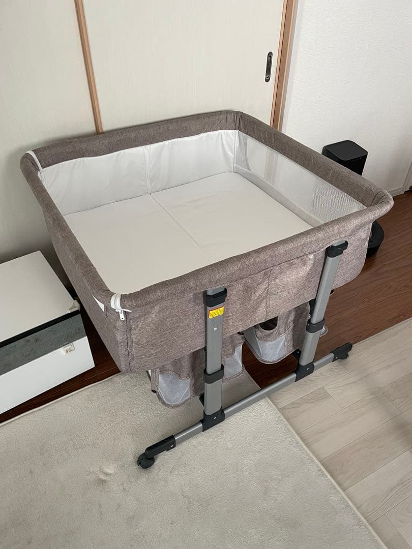双子ベビーベッド