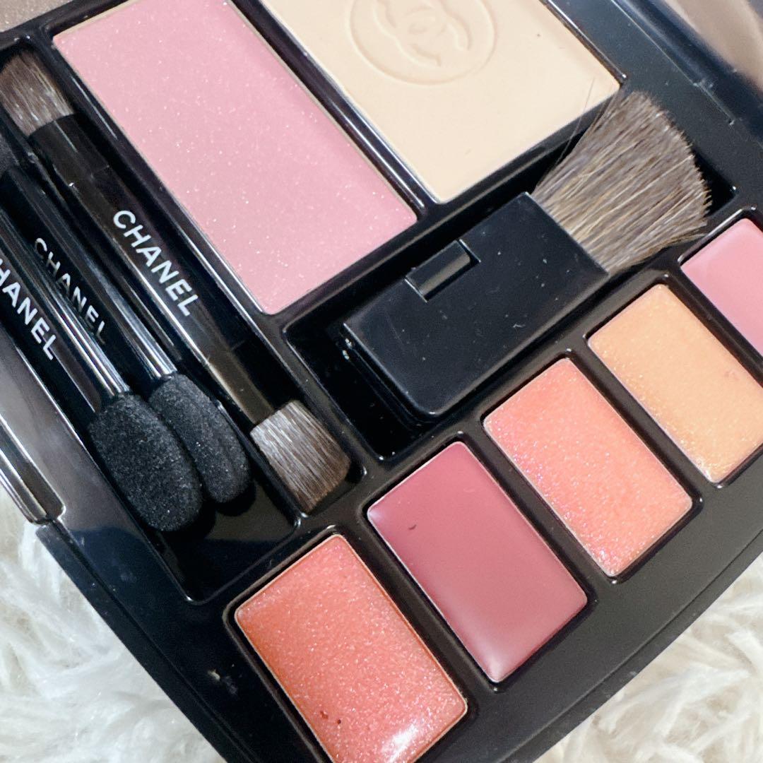 ✨新品未使用品✨CHANELシャネル トラベルメイクパレット