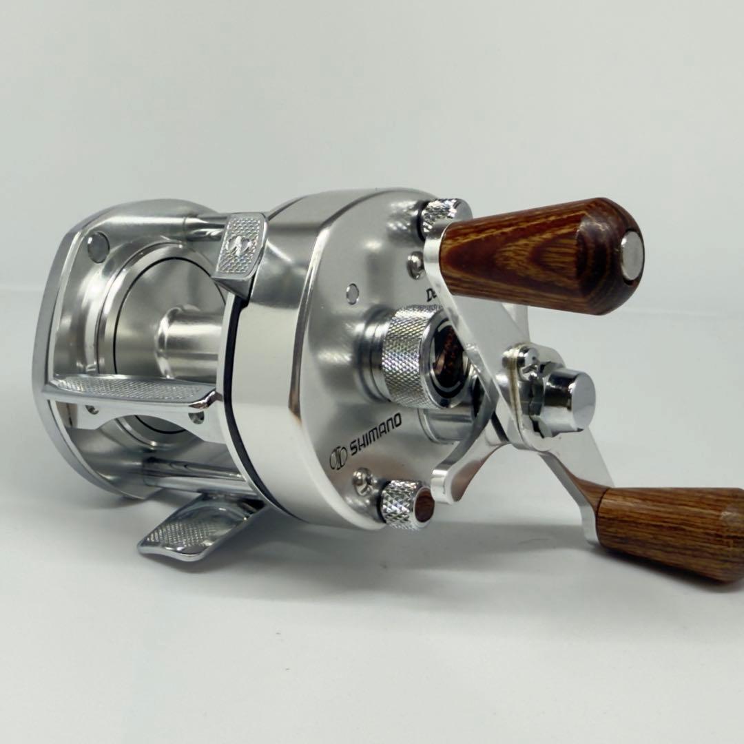 【新品】シマノバンタム200 shimano bantam 200