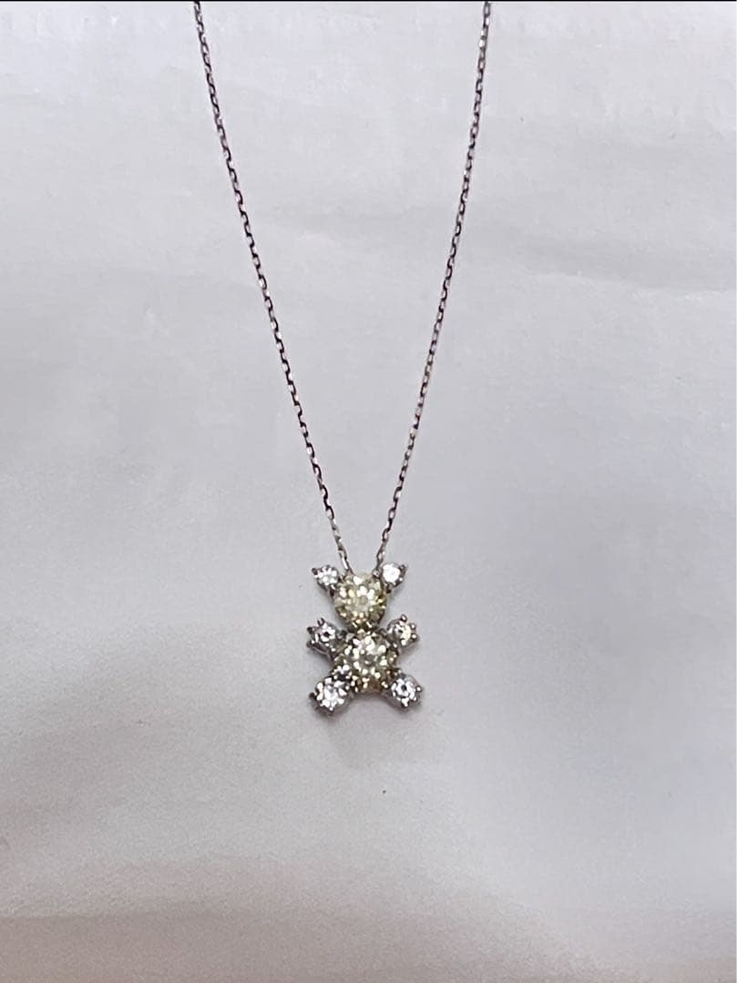 Pt900 クマ型ペンダントネックレス Dia0.92 carat
