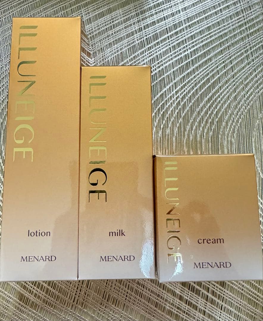 正規品メナードイルネージュ化粧水・乳液・クリーム・3点セット