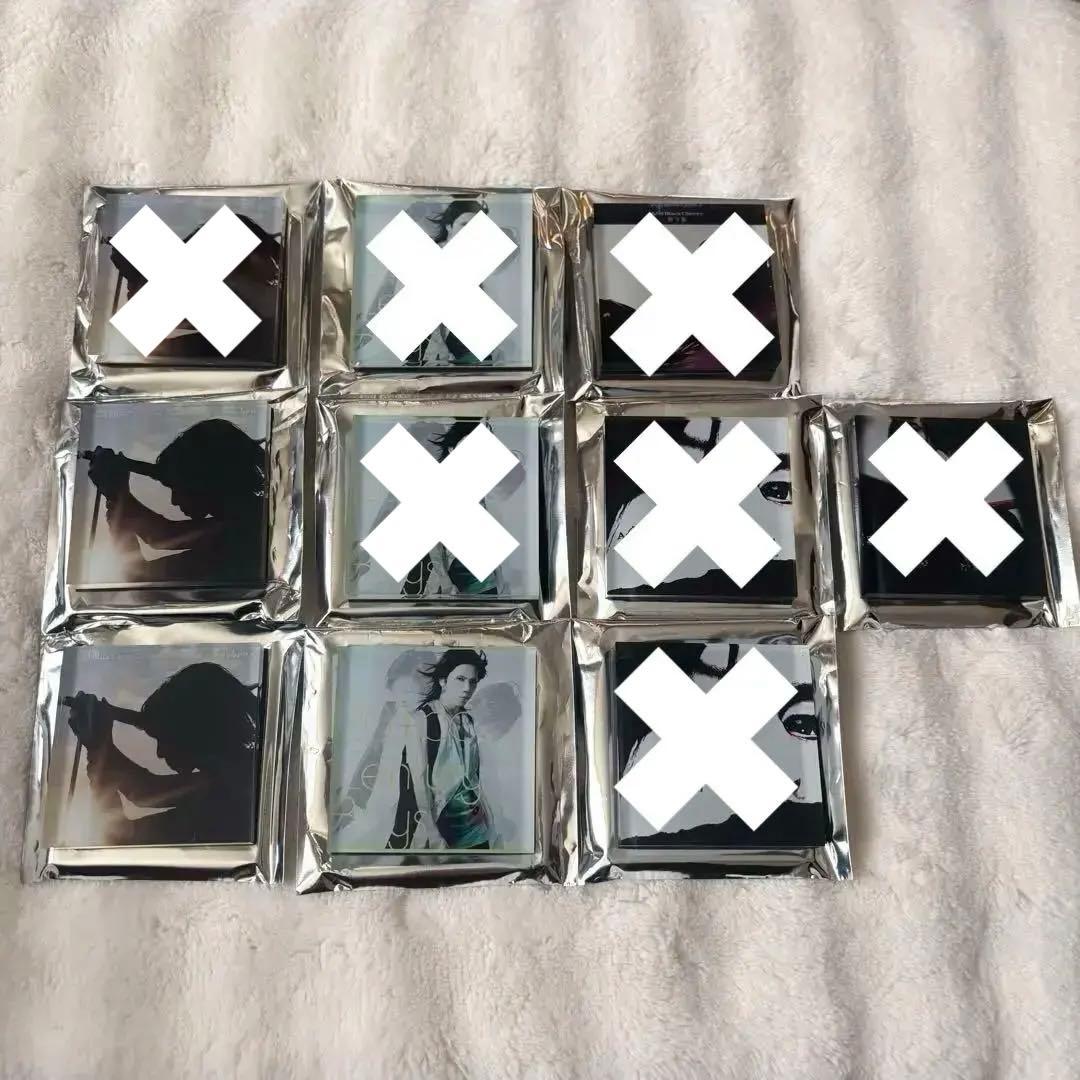 Acid Black Cherry ランダムアクリルマグネット A