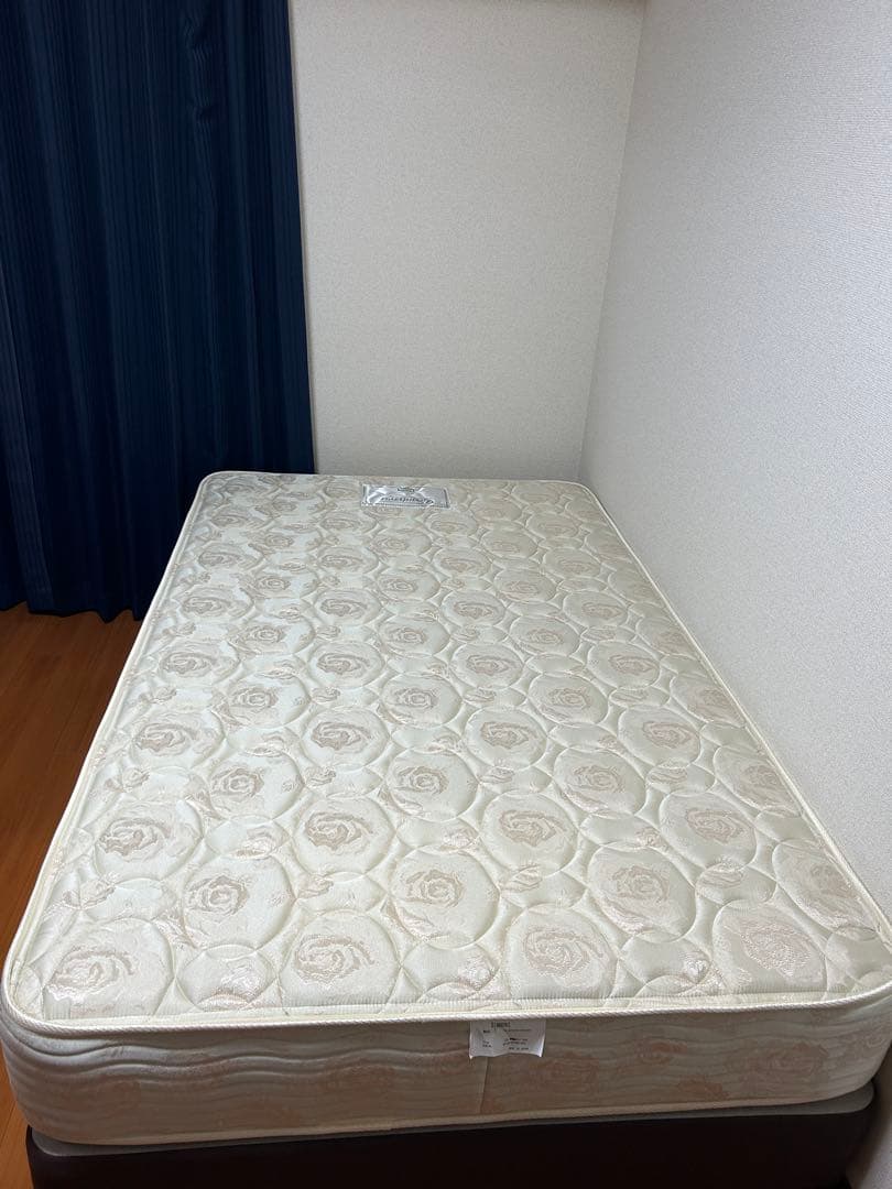 シモンズ ビューティレスト セミダブル　 マットレス、ボックススプリングセット