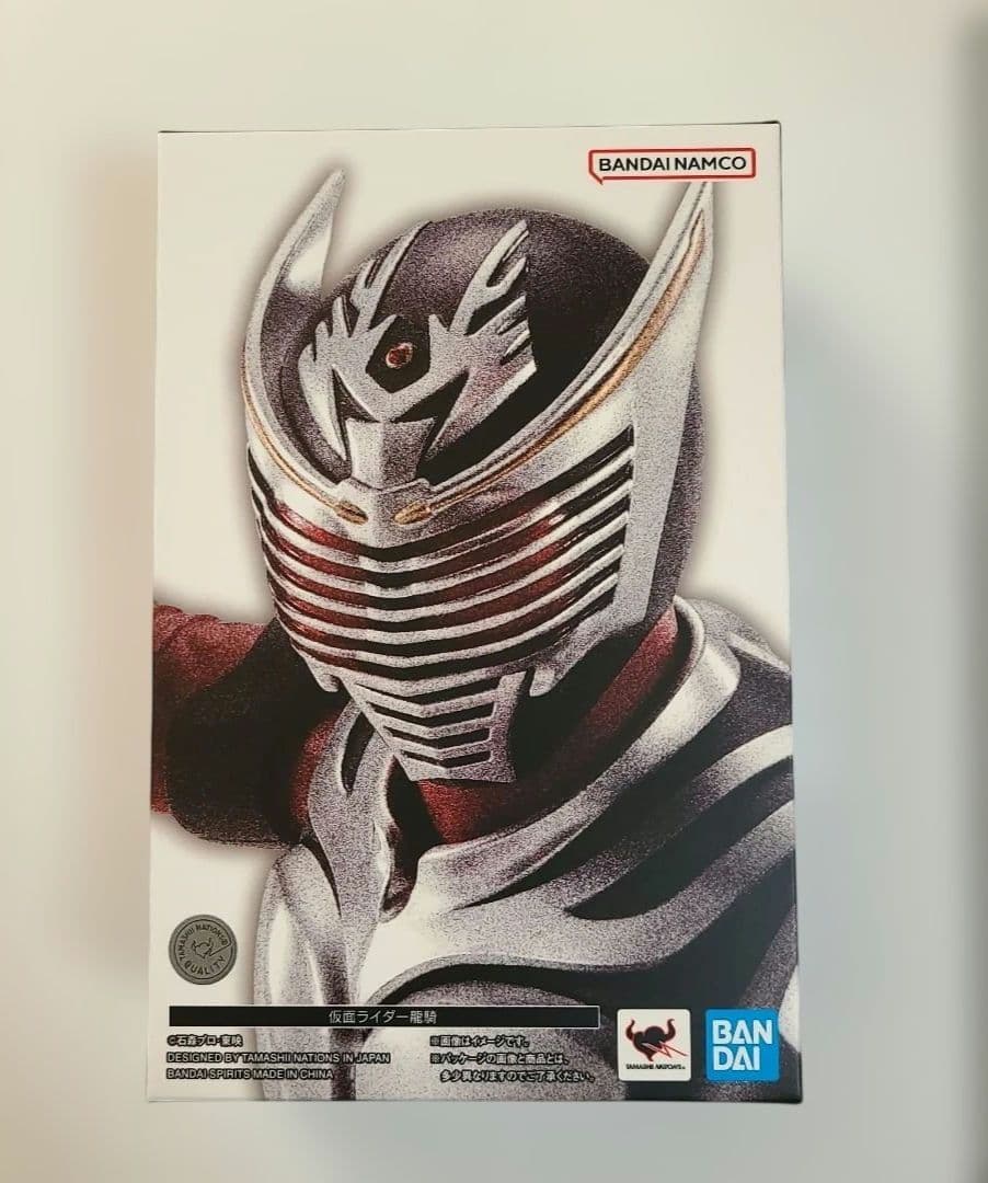 S.H.フィギュアーツ（真骨彫製法） 仮面ライダー龍騎