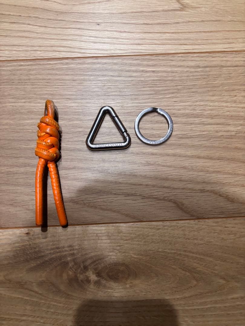 トライアングル キーリング ・早い者勝ち！！